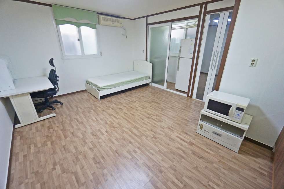 대구 북구 복현동 넓은 경진초등학교 근처 원룸! 월세 매물번호 10425 사진 1