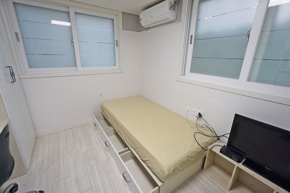 대구 북구 산격동 가구 잘 짜진 풀옵션 TV포함 준신축 원룸! 월세 매물번호 10627 사진 7